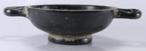 Grèce - Grand kylix en terre cuite - 400 / 300 av J.-C. Grèce - Grand kylix en terre cuite - 400 / 300 av J.-C.