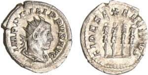 Philippe 1er - Antoninien (249, Rome) - Enseignes Philippe 1er - Antoninien (249, Rome) - Enseignes