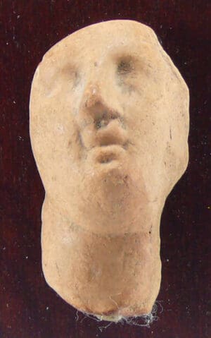 Romain - Visage en terre cuite - 1er-4ème siècle Romain - Visage en terre cuite - 1er-4ème siècle