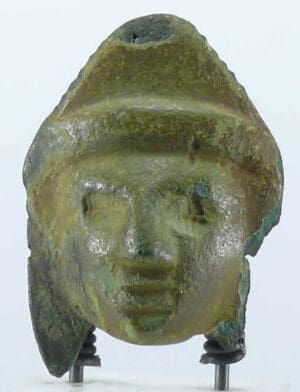 Etrusque - Masque en bronze - 8ème-7ème siècle av. J.-C.