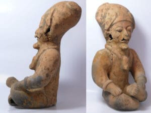 Précolombien - Equateur, Culture Bahia - Prêtre en terre cuite - 500 av / 500 ap. J.-C.