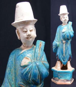 Chine - Personnage en terre cuite - Epoque Ming (1368-1644)