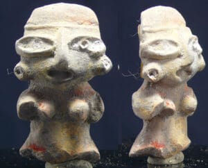 Précolombien - Mexique - Buste de femme en terre cuite - 1200 av. / 200 ap. J.-C.