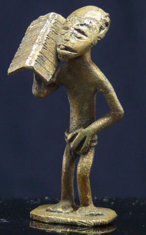 Afrique - Côte d'Ivoire et Ghana, Akan - Poids en bronze servant à peser l'or - 1ère moitié du XXe siècle Afrique - Côte d'Ivoire et Ghana, Akan - Poids en bronze servant à peser l'or - 1ère moitié du XXe siècle