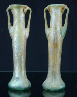 Romain - Fiole en verre irisé - 1er siècle av. J.-C. / 2ème siècle ap. J.-C.