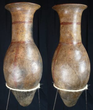 Précolombien - Equateur, culture Tuncahuan - Urne en terre cuite - 500 av / 500 ap. J.-C.
