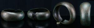 Age du bronze - Bracelet en bronze - 2000 / 1000 av. J.-C.