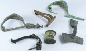 Epoque romaine - Lot de 6 fibules en bronze