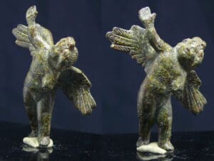 Romain - Statuette d'angelot en bronze - 100 / 200 ap. J.-C. Romain - Statuette d'angelot en bronze - 100 / 200 ap. J.-C.