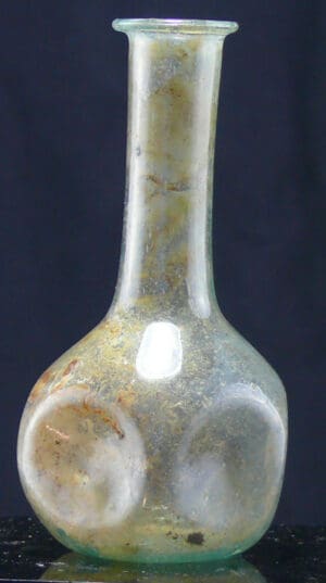 Romain - Flacon en verre irisé - 100 / 300 av. J.-C. Romain - Flacon en verre irisé - 100 / 300 av. J.-C.