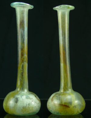 Romain - Flacon en verre irisé - 200 av. J.-C. / 100 ap. J.-C.
