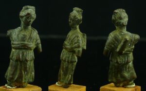 Romain - Statuette de Diane en bronze - 100 / 300 ap. J.-C.