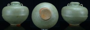 Chine - Pot en porcelaine céladon - Longquan, Yuan - 13ème / 14ème siècle 