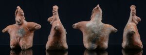 Précolombien - Mexique - Culture Nayarit - Statuette grelot en Terre cuite - 200 / 500 ap. J.-C.