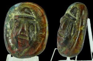 Proche-Orient - Mascaron en pâte de verre - Probablement 1er mill. av. J.-C